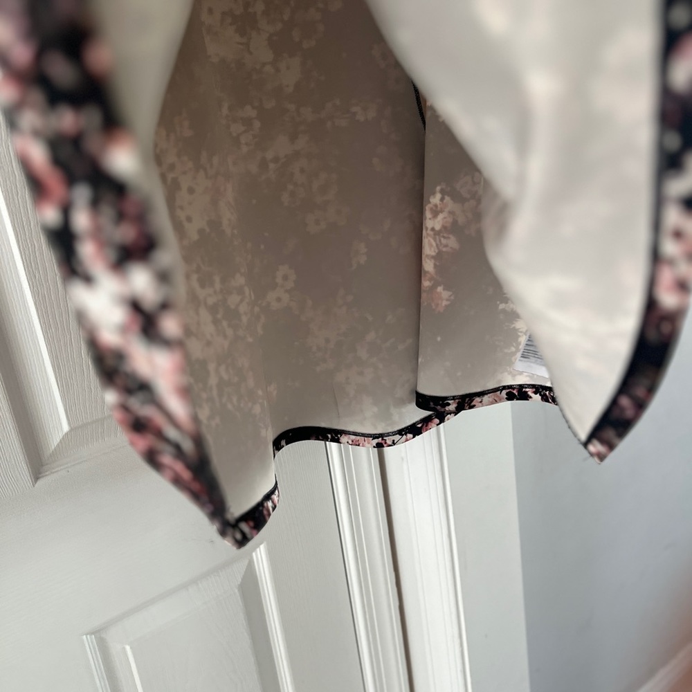 ASOS (Warehouse brand) - Siren Floral Printed Skirt - Picture 4 of 4
